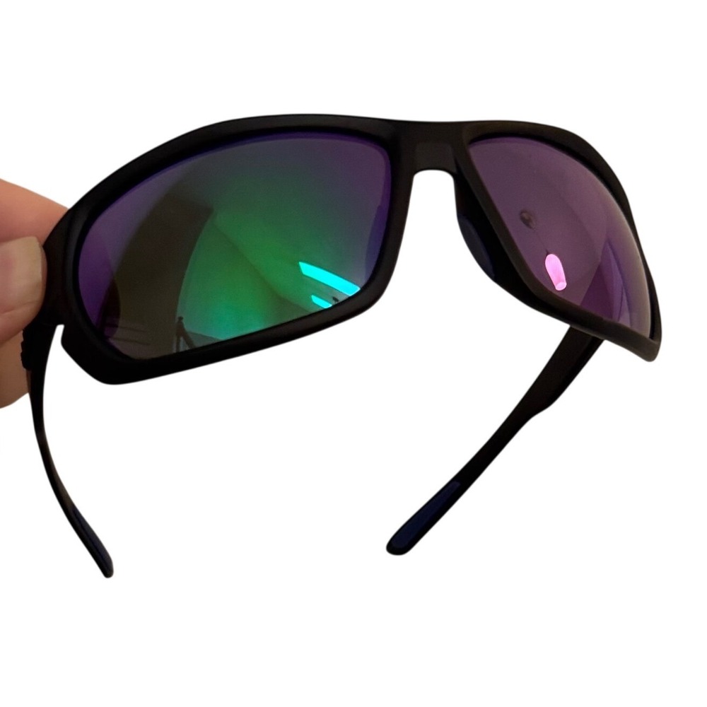Huk Challenge Polarized Sunglasses Matte Black Smoke Green Mirror Lenses Mens